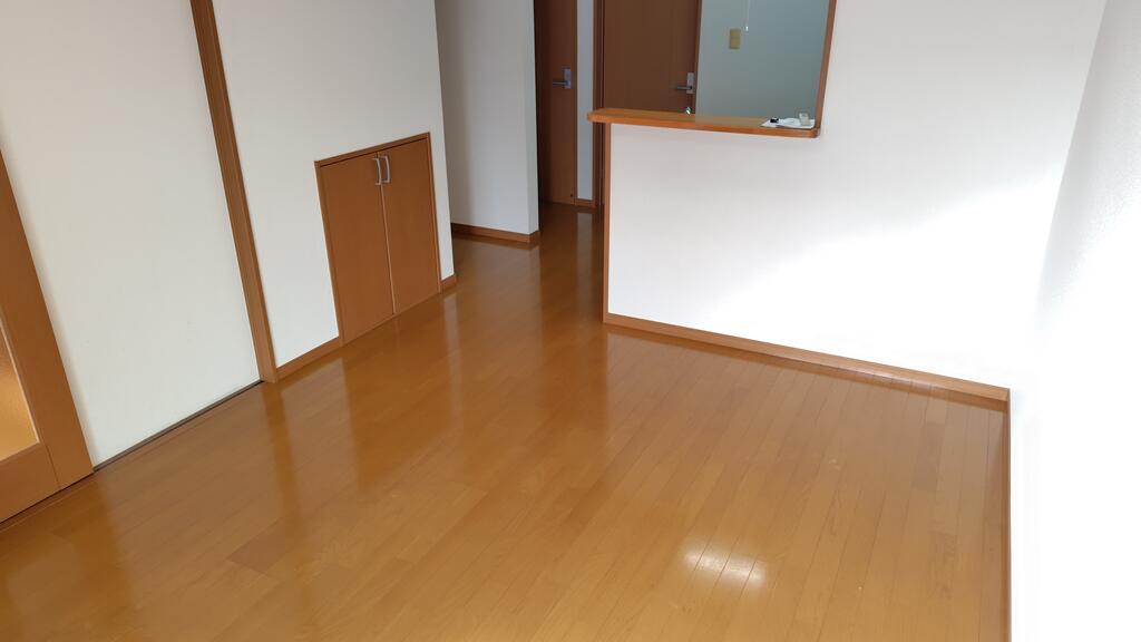 メゾンドケイの居間写真