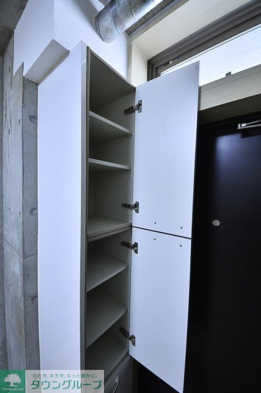 グランアセット西新宿の玄関写真