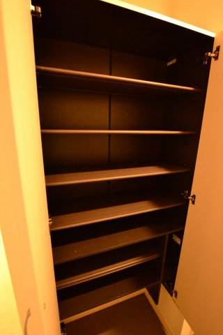 玄関　同業者施工イメージ