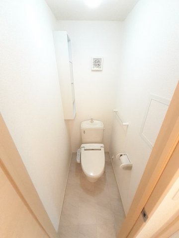 トイレ　シンプルで使いやすいトイレです