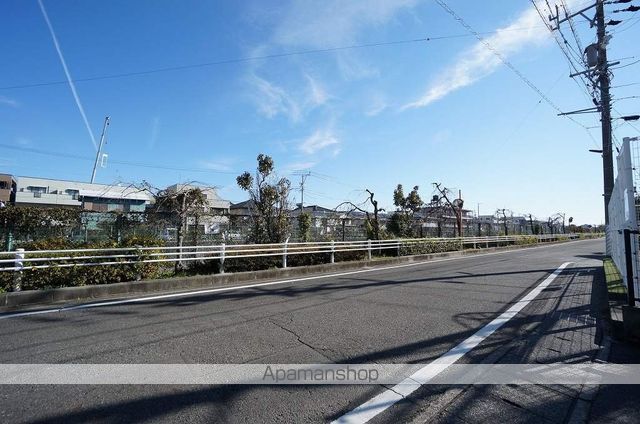 その他　前面道路（その他）まで10m