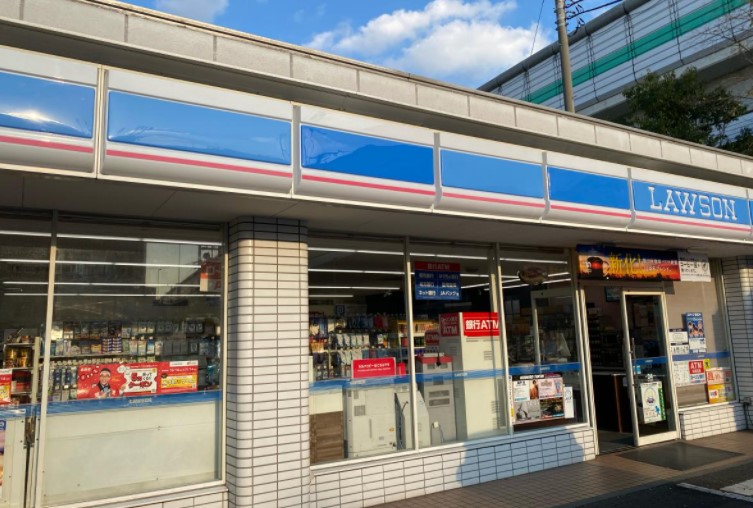 コンビニ　ローソン 川崎浅田四丁目店（コンビニ）まで727m