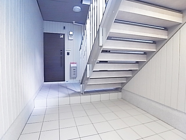 ロビー　駐輪場