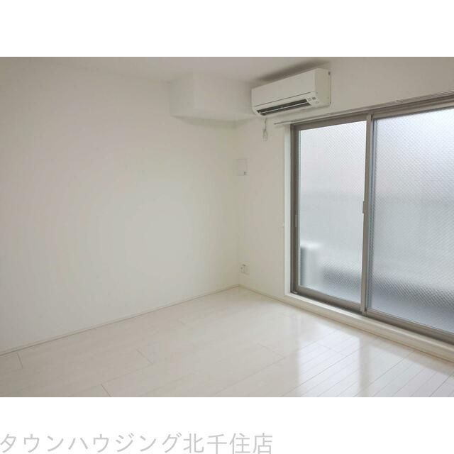 居室・リビング　☆洋室7.8帖☆