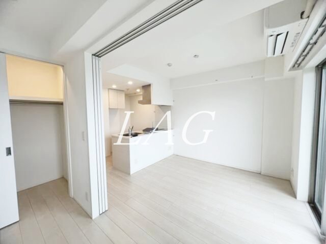 居室・リビング　洋室のお部屋です。