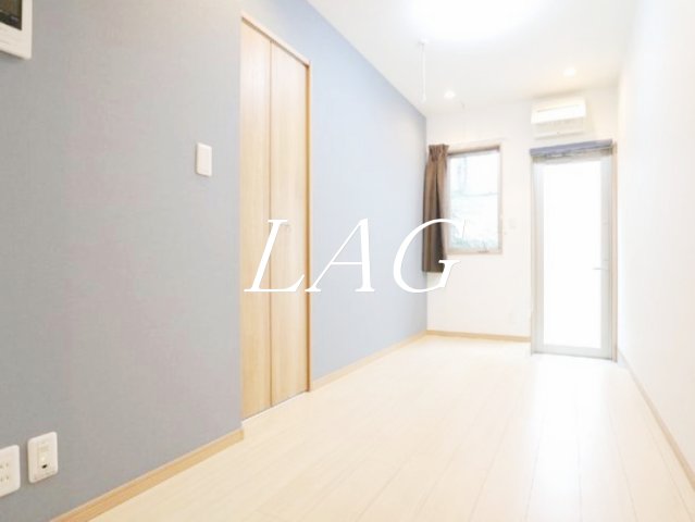 居室・リビング　洋室のお部屋です。