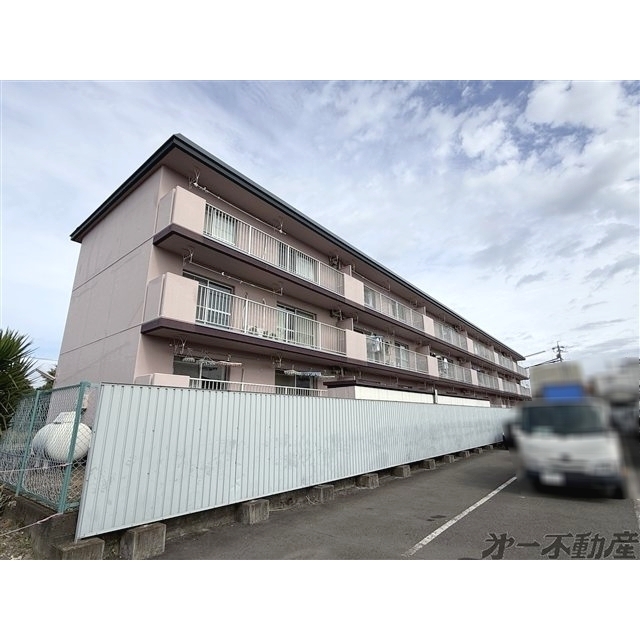 エントランス　建物外観