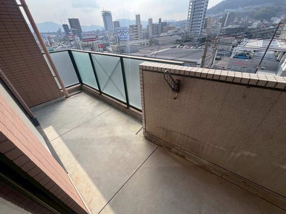 バルコニー　※別部屋の写真です