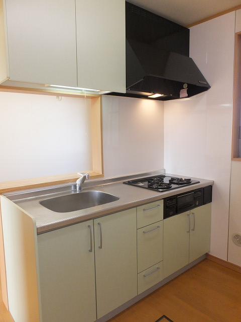 キッチン　3口コンロシステムキッチン