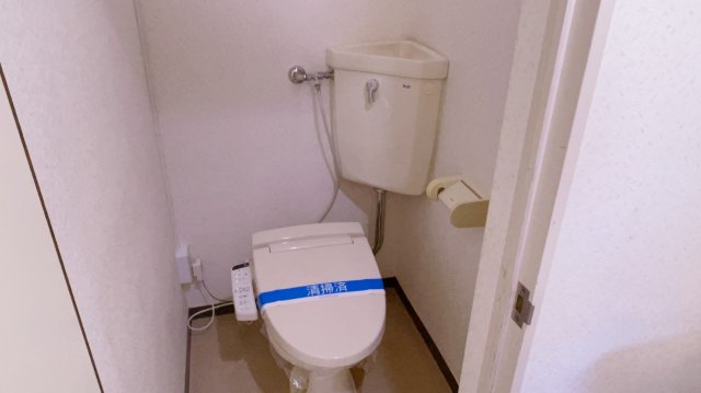 【グランドール日名南のトイレ】