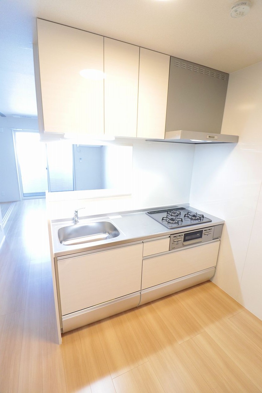 キッチン　※同物件、別部屋の写真です。