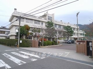 【パストラルS　Ａ棟の小学校】