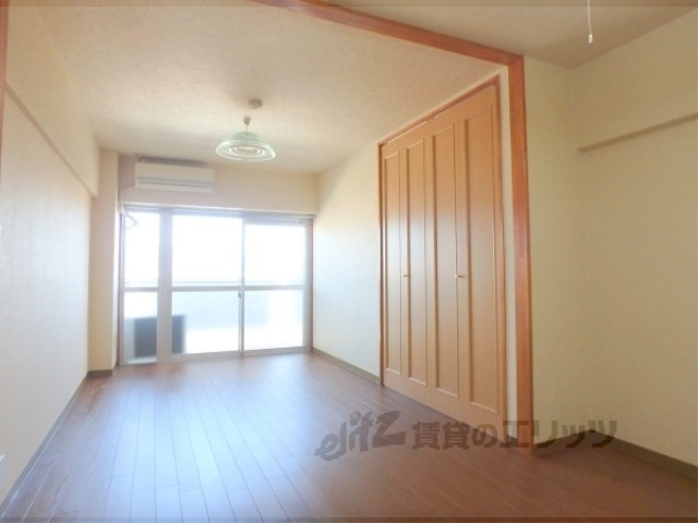 居室・リビング　洋室