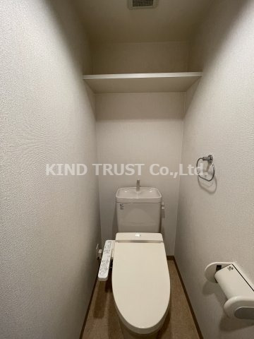 トイレ　コンパクトで使いやすいトイレです