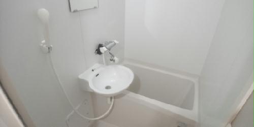 バス・シャワールーム　設備・使用は号室により異なる為、現況を優先致します。