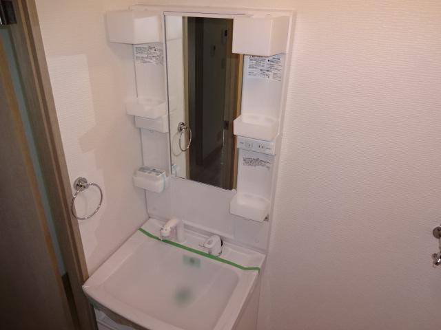 洗面設備　洗髪洗面化粧台