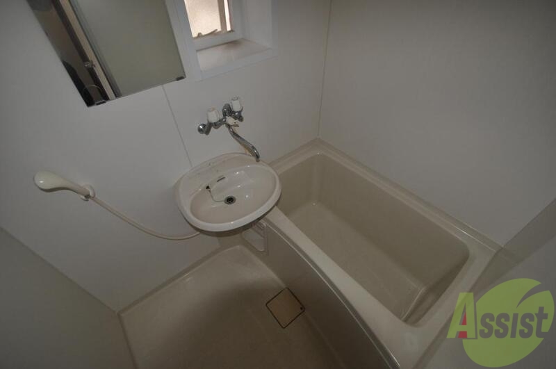 バス・シャワールーム　一日の疲れを癒やす場所だからこそ快適に