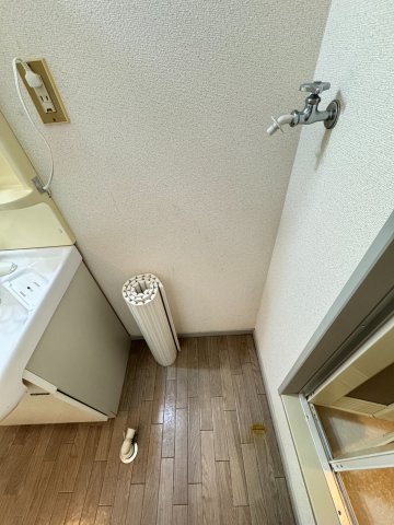 その他設備　洗濯機置場