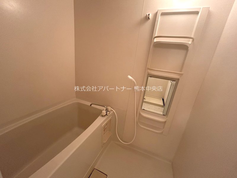 バス・シャワールーム　キレイな浴室ですよ