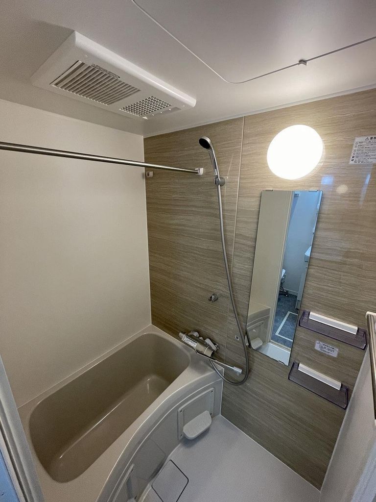 バス・シャワールーム