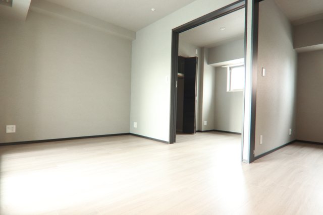 居室・リビング　※別号室の参考写真です