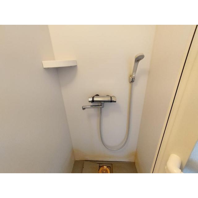 バス・シャワールーム　シャワールーム