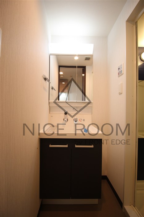 洗面設備　エスリード大手前　独立洗面台