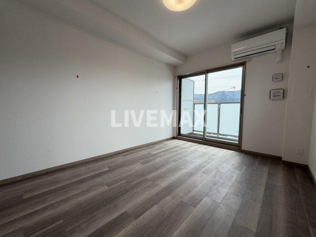 居室・リビング　※別部屋のお写真になります