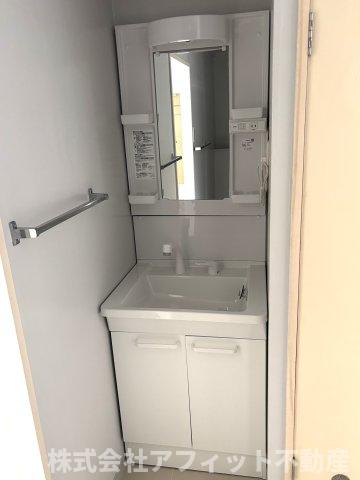 洗面設備　洗髪洗面化粧台