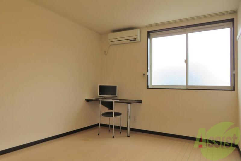 居室・リビング　リビングは８．５帖と広く使いやすそうですね。