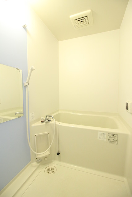 バス・シャワールーム　追焚機能付き