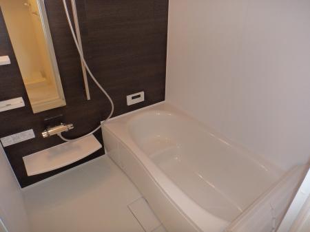 バス・シャワールーム　日々の疲れを癒すお風呂付です