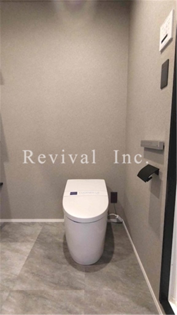 トイレ　スタイリッシュなトイレでございます