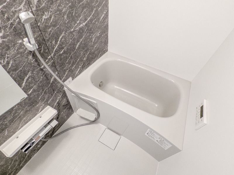 バス・シャワールーム　図面と現状に相違がある場合には現状を優先