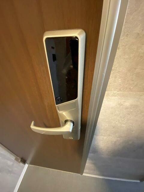 玄関　電子ロック