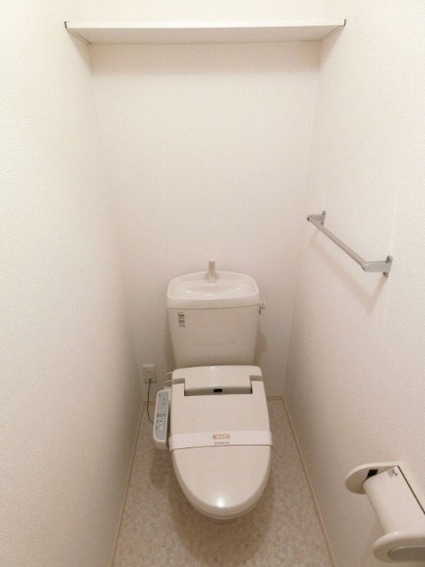 トイレ　図面と現状に相違がある場合には現状を優先