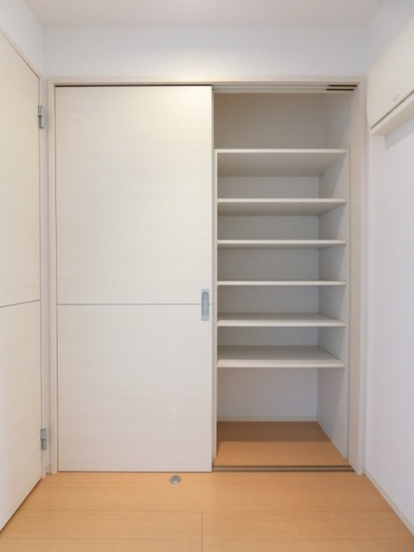 収納　図面と現状に相違がある場合には現状を優先