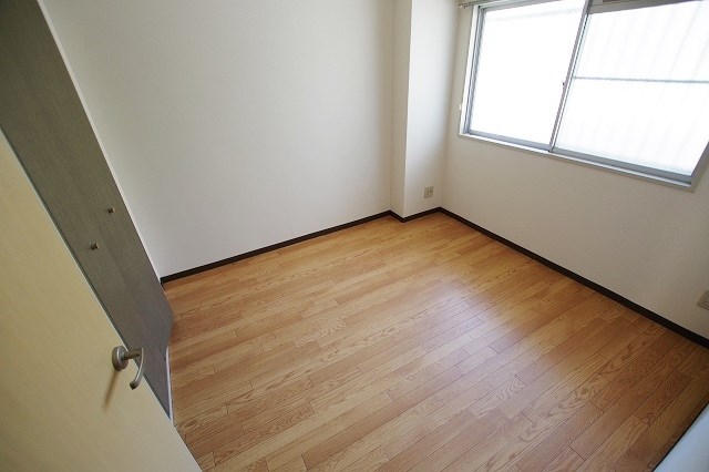 その他部屋・スペース　※同タイプの別室写真使用中※