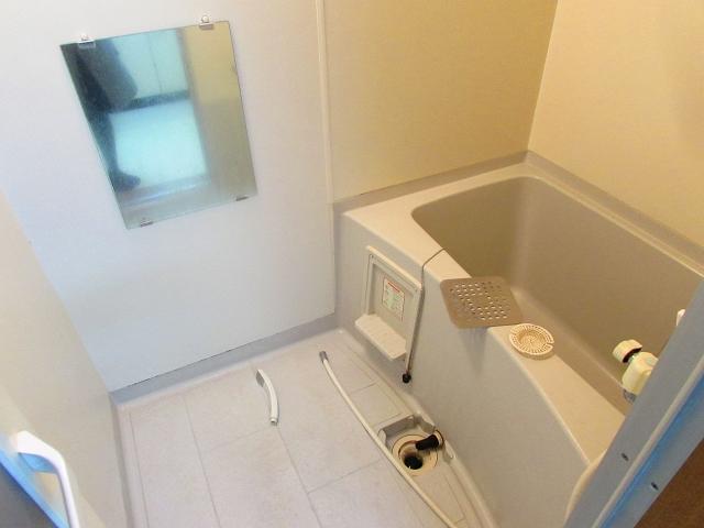 バス・シャワールーム　浴室