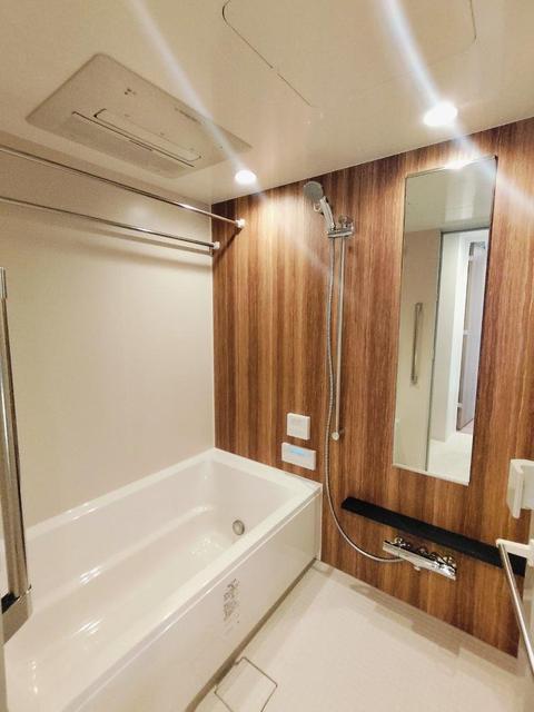 バス・シャワールーム　浴室乾燥機・ミストサウナ・追焚機能付