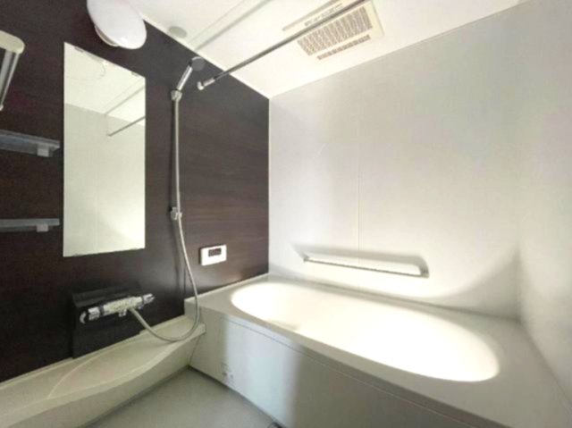 バス・シャワールーム　お風呂です