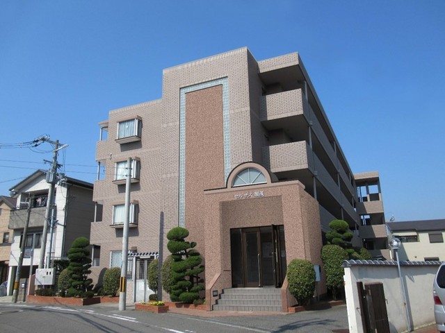 建物外観　外壁工事済み