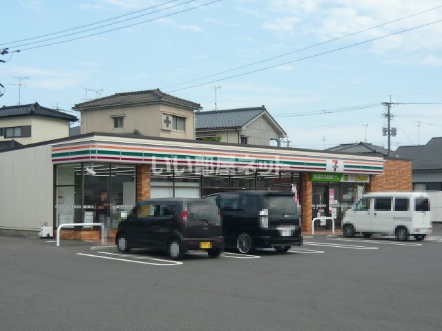 コンビニ　セブンイレブン 鹿児島坂之上5丁目店（コンビニ）まで300m