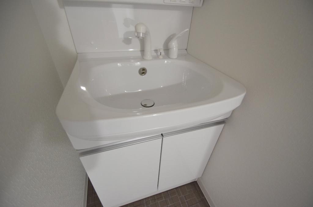 洗面設備　洗髪洗面化粧台