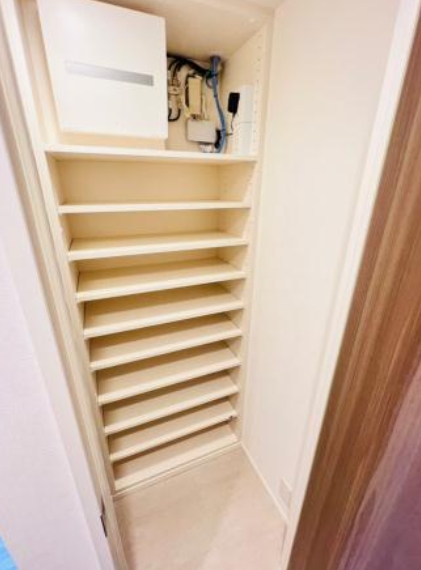 玄関　☆玄関収納☆