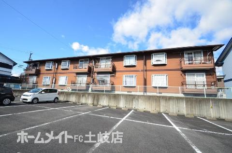 建物外観　外観写真（昼）