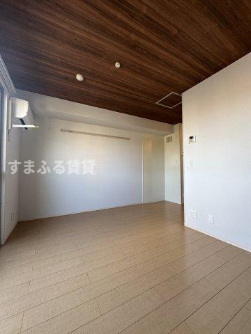 居室・リビング　301