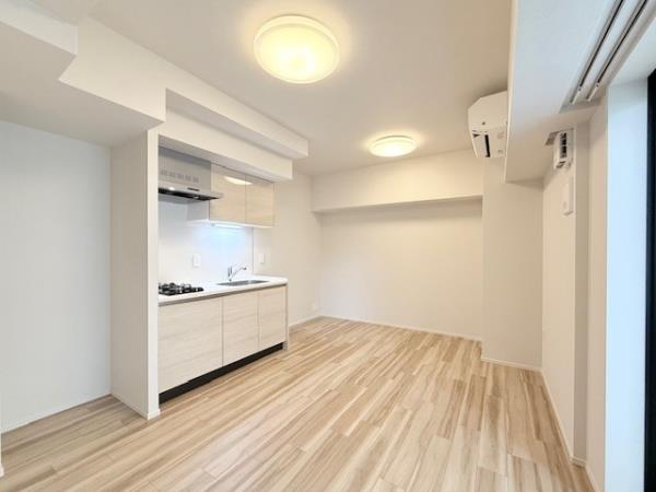 居室・リビング　ゆったり過ごせる居間です