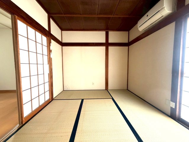 居室・リビング　1階和室6帖