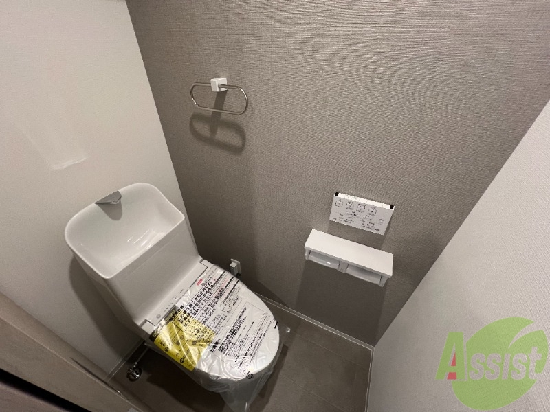 トイレ　ウォシュレット機能付きトイレは嬉しいですね。